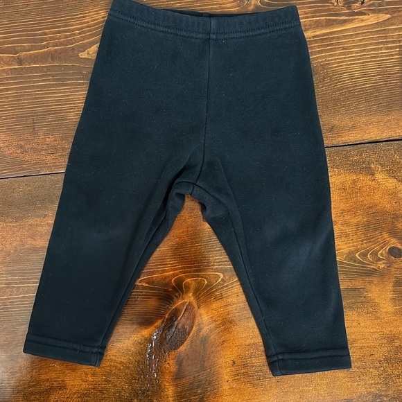 Baby Girl Winter Bundle | 12 Month Long Sleeve and Fleece Pants - Picture 2 of 12